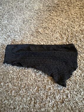 SHEIN Black Lace Strapless Crop Top